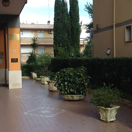 San Michele Szálloda Aprilia